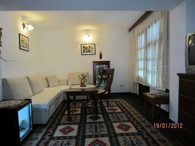 Family Hotel Fenerite Габрово Экстерьер фото