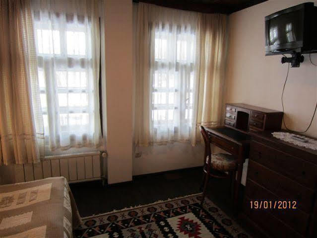 Family Hotel Fenerite Габрово Экстерьер фото